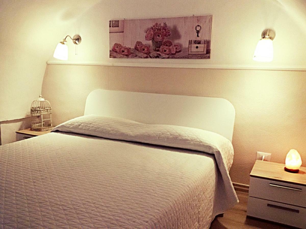 レッチェ Il Casale Dei Principi Bed & Breakfast エクステリア 写真