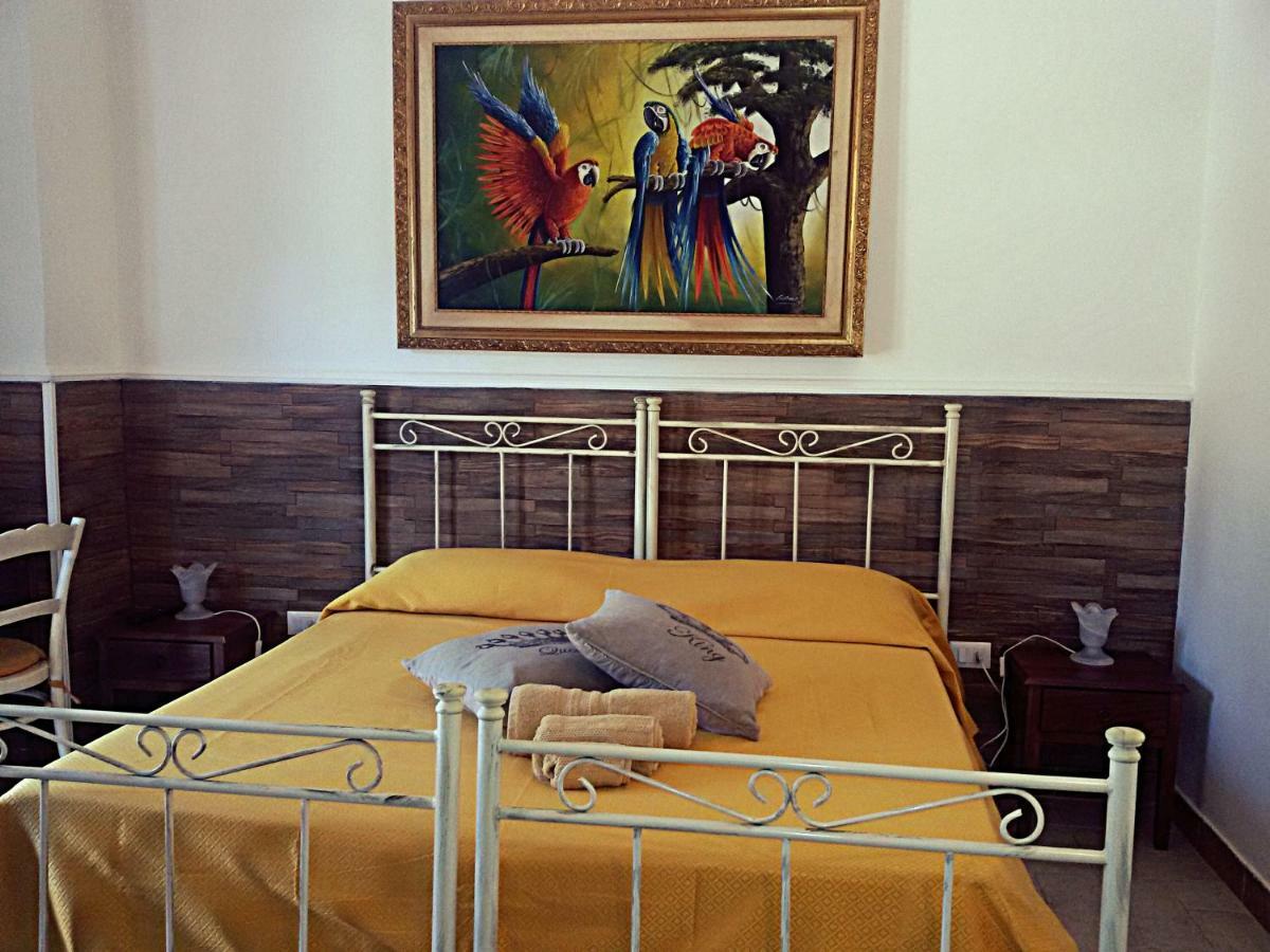 レッチェ Il Casale Dei Principi Bed & Breakfast エクステリア 写真